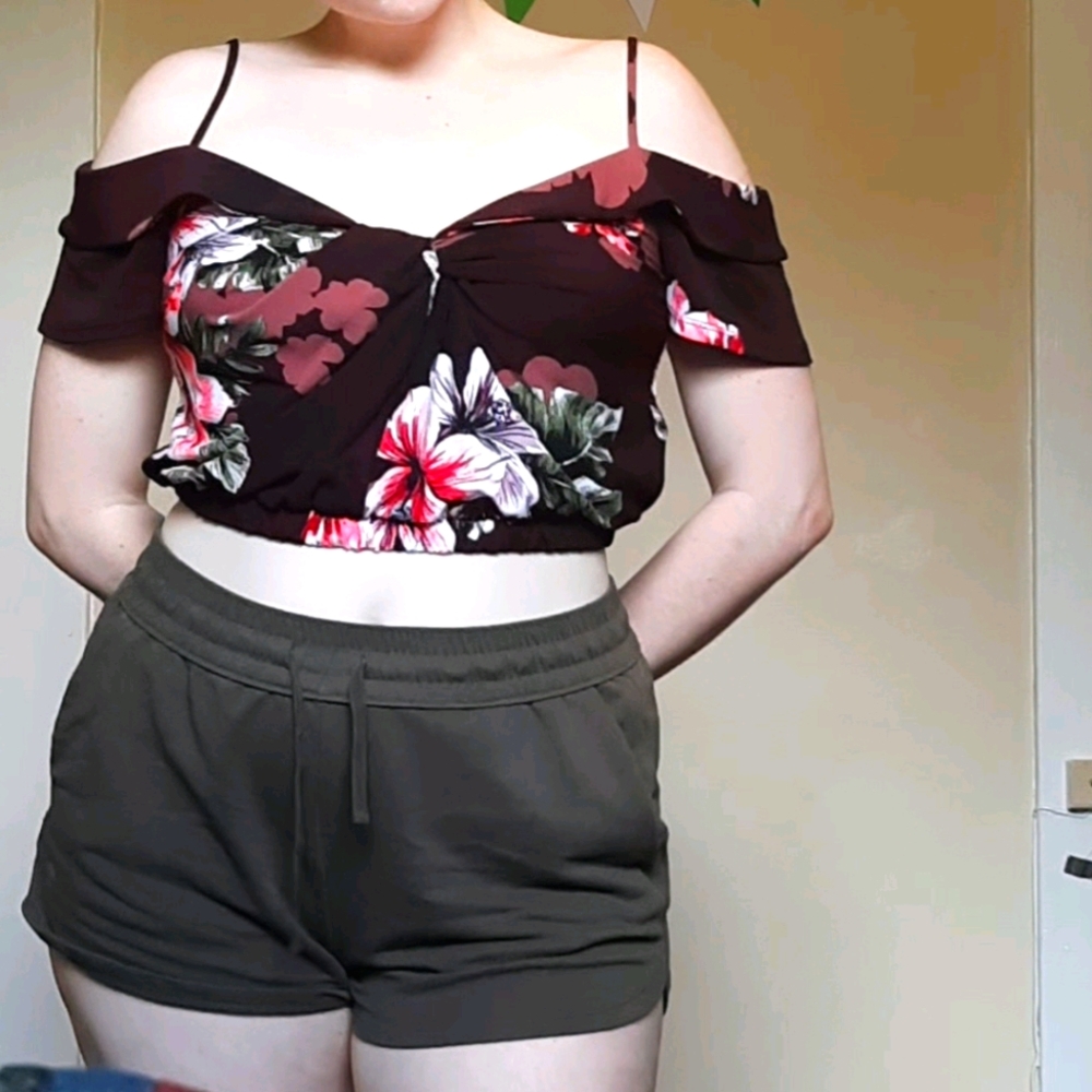 Floral top